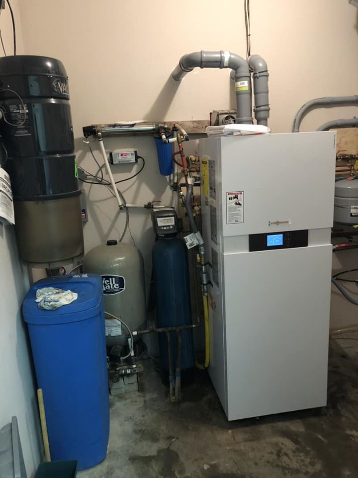 Another retrofitted (in very confined and limited utility/electric room) Viessmann 222-F condensing